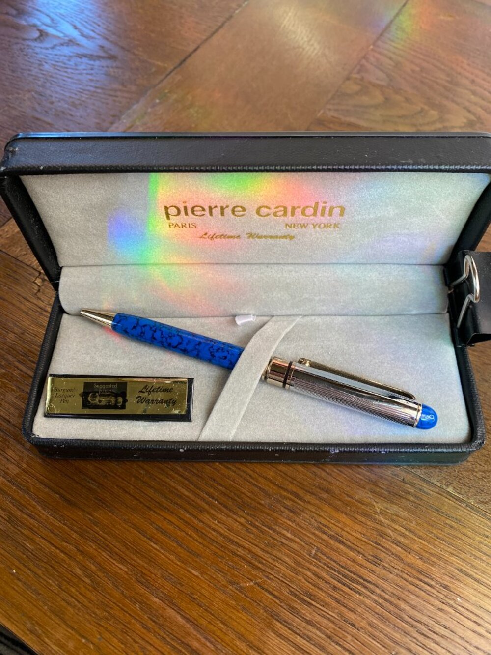Pierre Cardin Designer Marbled Blue and Silvertone Pen w/ 4 Refills